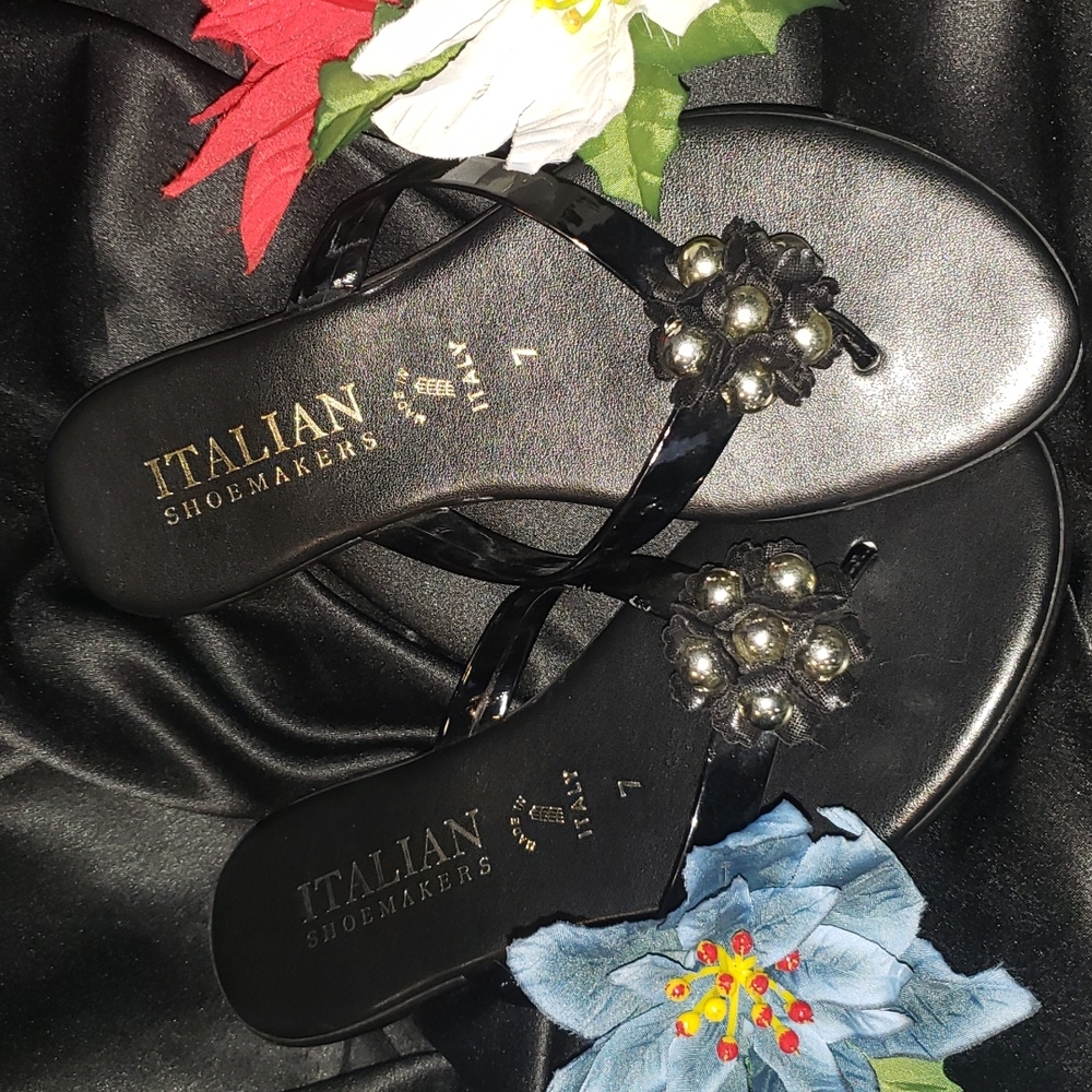 Italian Shoemaker women's sandals size 7